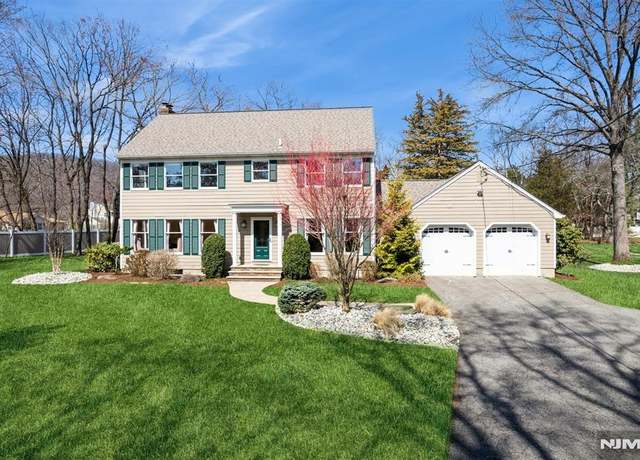 Property at 74 Mountain Ave, Pequannock Township, NJ 07444, 4 beds, 2.5 baths