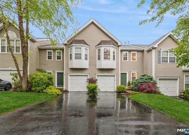Property at 519 Green Mountain Rd, Mahwah, NJ 07430, 2 beds, 2.5 baths