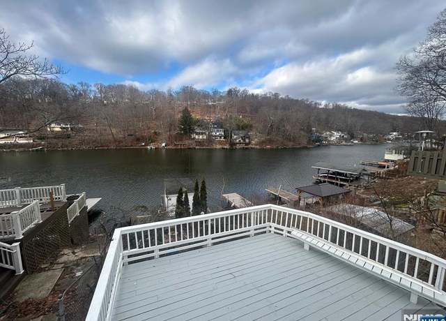 Property at 38 River Styx Rd, Hopatcong, NJ 07843, 3 beds, 2 baths