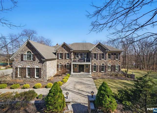 Property at 3 Quarterhorse Xing, Sparta, NJ 07871, 6 beds, 5.5 baths