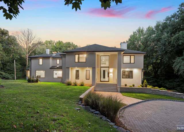Property at 1 Lambs Ln, Cresskill, NJ 07626, 6 beds, 6.5 baths