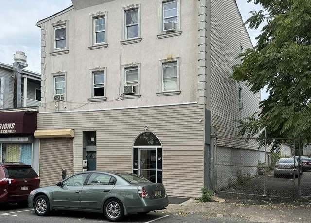 Property at 75 Cianci St, Paterson, NJ 07501, 6 beds, 3 baths