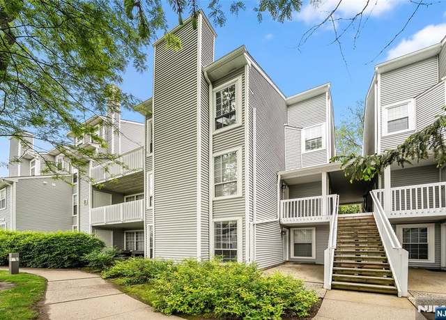 Property at 32 Mallard Ct, Englewood, NJ 07631, 1 bed, 1 bath