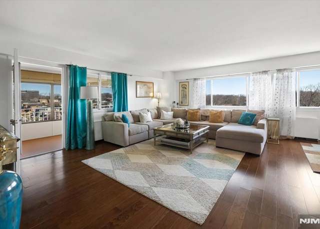 Property at 2185 Lemoine Ave Unit 7i, Fort Lee, NJ 07024, 3 beds, 2 baths