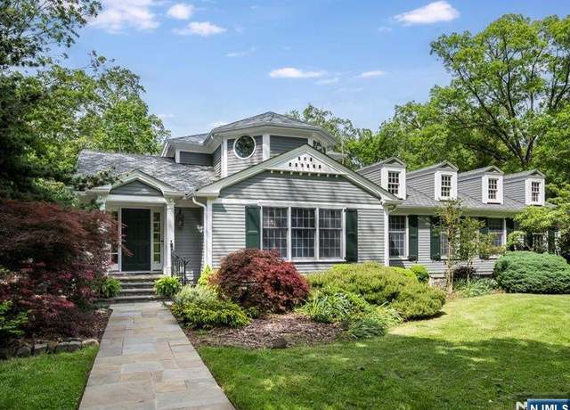 Property at 9 Brookside Ter, North Caldwell, NJ 07006, 4 beds, 4 baths