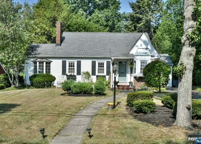 Property at 52 Victor, Hawthorne, NJ 07506, 2 beds, 1 bath