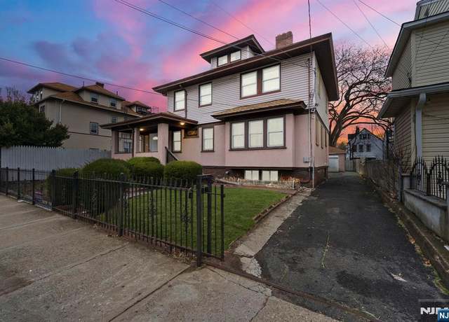 Property at 269 32nd St, Paterson, NJ 07504, 5 beds, 3 baths