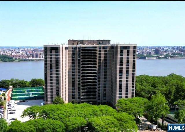 Property at 1512 Palisade Ave Unit 12D, Fort Lee, NJ 07024, 2 beds, 2.5 baths