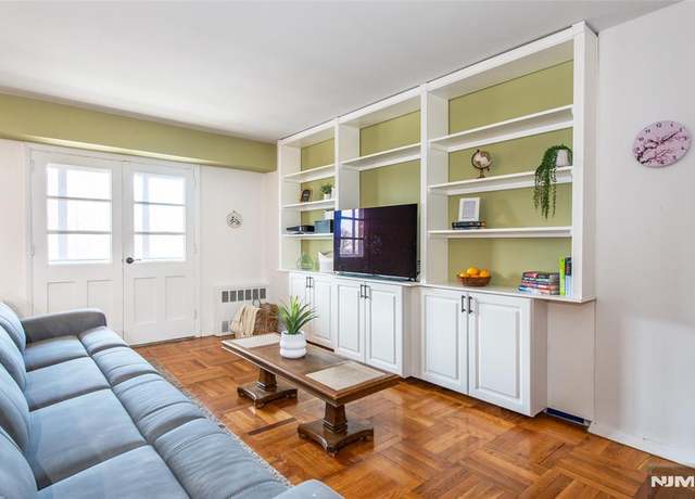 Property at 415 Claremont Ave Unit 2C, Montclair, NJ 07042, 2 beds, 2 baths