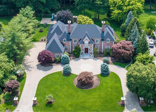 Property at 366 E Madison Ave, Cresskill, NJ 07626, 5 beds, 7 baths