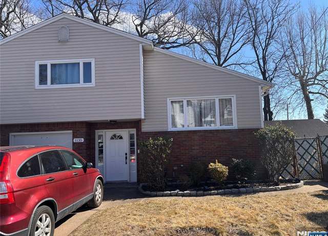 Property at 1135 Tuxedo Sq, Teaneck, NJ 07666, 3 beds, 1.5 baths