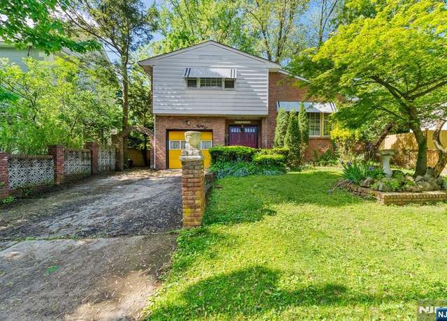 Property at 86 Fairview Ave, Teaneck, NJ 07666, 3 beds, 2 baths
