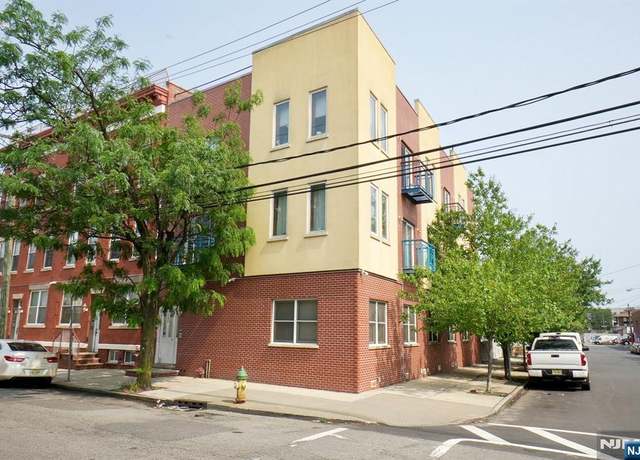 Property at 142 Fleming Ave, Newark, NJ 07105