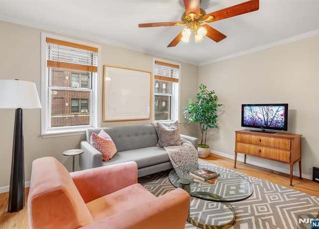 Property at 875 Boulevard East Blvd #17, Weehawken, NJ 07086, 1 bed, 1 bath