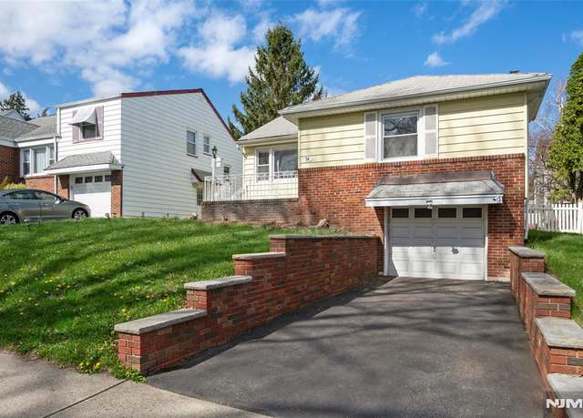 Property at 38 Lehigh Ave, Clifton, NJ 07012, 2 beds, 1 bath