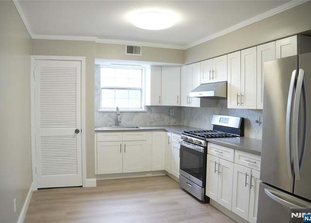 Property at 786-802 Summer Ave Unit 5B, Newark, NJ 07104, 2 beds, 1 bath
