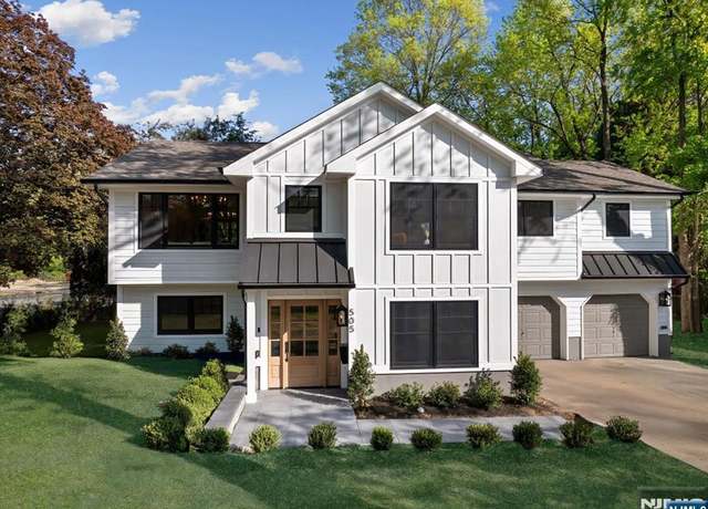 Property at 505 Darby Ct, Ridgewood, NJ 07450, 5 beds, 3 baths