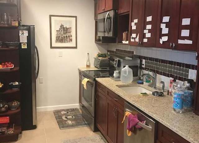 Property at 38 E Maple St #38, Teaneck, NJ 07666, 2 beds, 1.5 baths