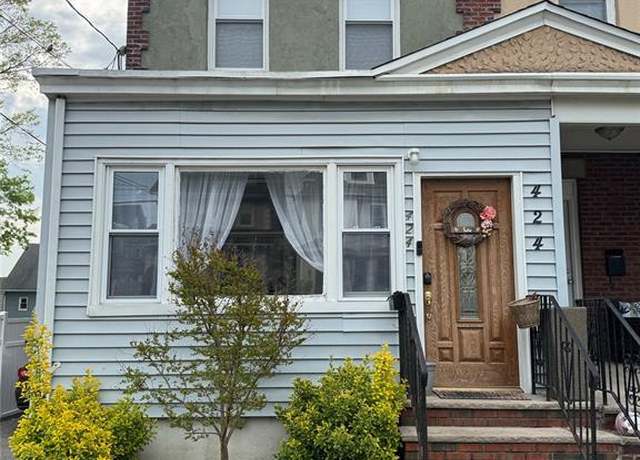 Property at 424 Devon St, Kearny, NJ 07032, 3 beds, 2 baths