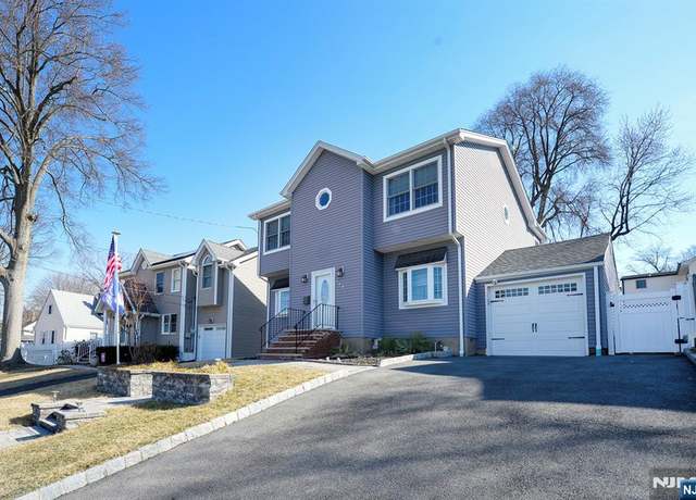 Property at 103 Overlook Dr, Dumont, NJ 07628, 3 beds, 2 baths