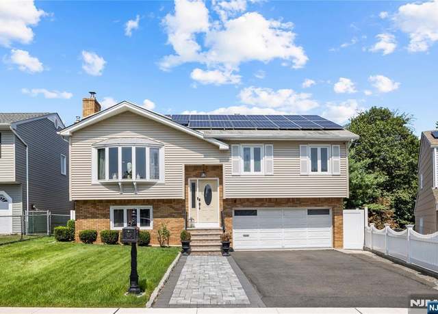 Property at 27 Coppola Ct, Clifton, NJ 07013, 3 beds, 3 baths