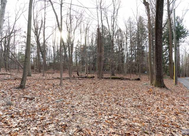Property at 59 Old Stone Church Rd, Upper Saddle River, NJ 07458