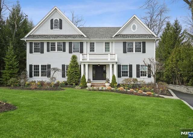 Property at 286 Mountain Ave, Ridgewood, NJ 07450, 5 beds, 5.5 baths