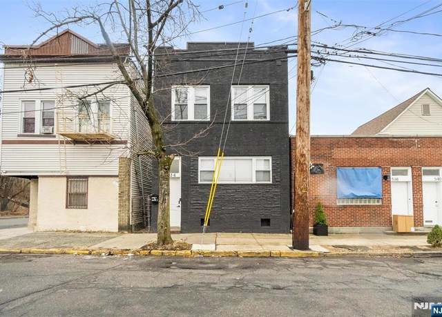 Property at 536 Joyce St, Orange, NJ 07050, 6 beds, 4 baths