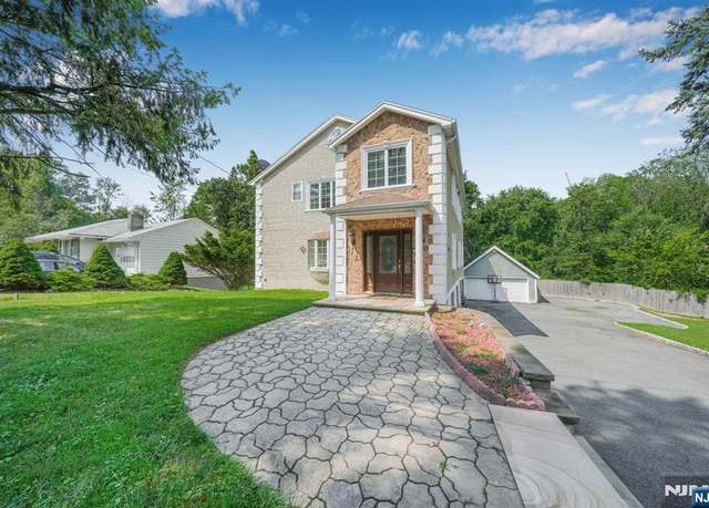 Property at 620 Lackawanna Ave, Woodland Park, NJ 07424, 4 beds, 3.5 baths