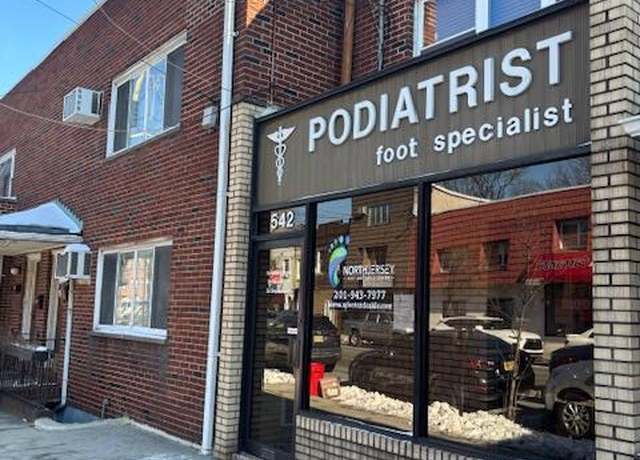 Property at 542 Anderson Ave, Cliffside Park, NJ 07010