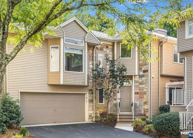 Property at 81 Clarken Dr, West Orange, NJ 07052, 3 beds, 2.5 baths