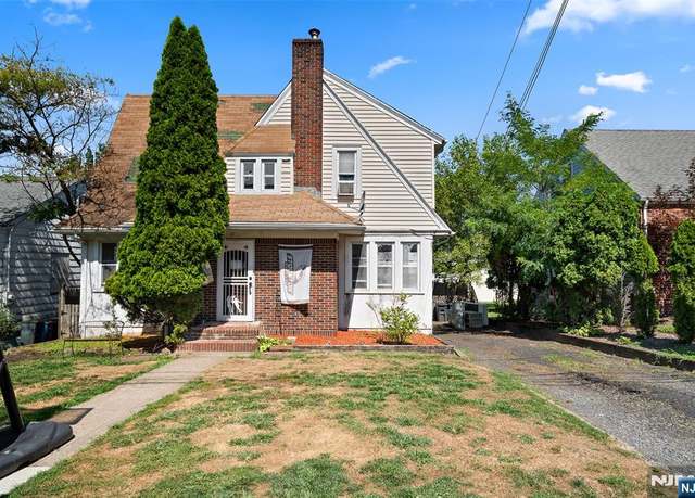 Property at 21 Robertson Rd, West Orange, NJ 07052, 3 beds, 2 baths