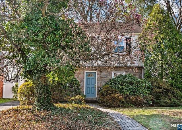 Property at 165 Magnolia Ave, Dumont, NJ 07628, 3 beds, 1 bath