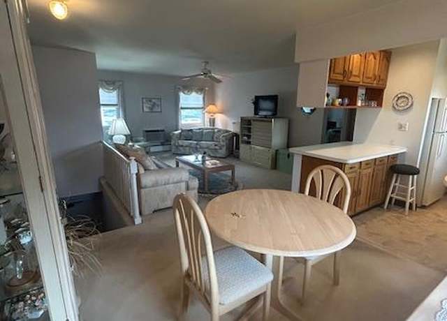 Property at 63 Roseland Ave #54, Caldwell, NJ 07006, 1 bed, 1 bath
