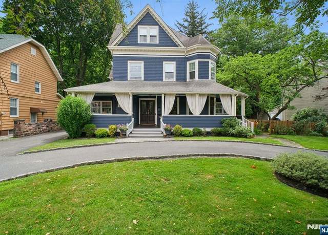 Property at 117 Willowdale Ave, Montclair, NJ 07042, 6 beds, 3.5 baths
