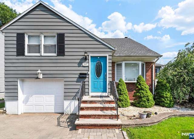 Property at 617 Livingston Rd, Linden, NJ 07036, 3 beds, 2.5 baths