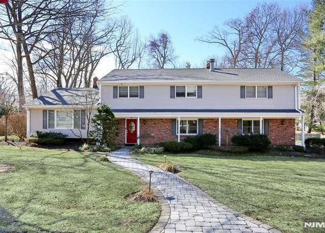 Property at 21 Dorchester Dr, Woodcliff Lake, NJ 07677, 5 beds, 3.5 baths