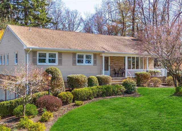 Property at 16 Burma Rd, Wyckoff, NJ 07481, 3 beds, 2.5 baths