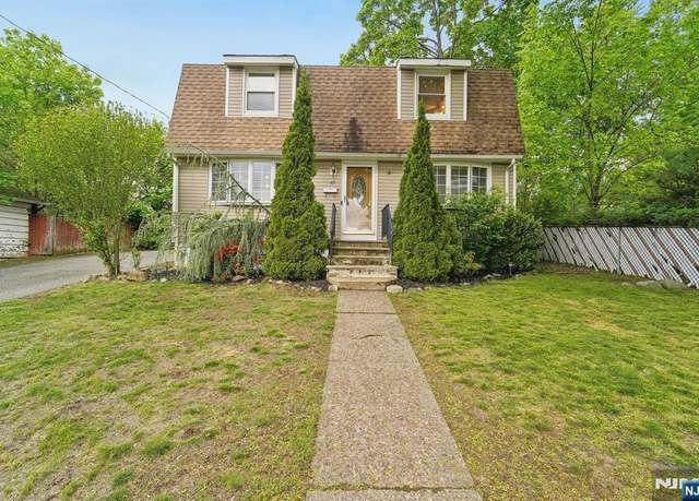 Property at 49 Dacotah Ave, Par-troy Hills Twp., NJ 07034, 3 beds, 2 baths