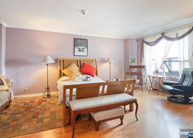 Property at 2 Claridge Dr Unit 11GW, Verona, NJ 07044, 1 bed, 1.5 baths
