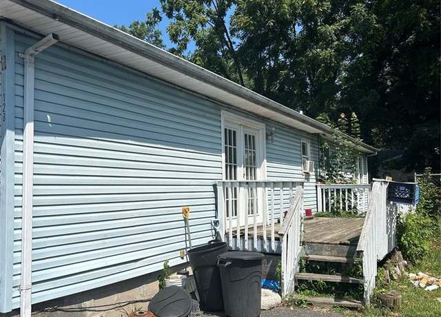 Property at 128 Grove St, Mahwah, NJ 07430, 3 beds, 2 baths