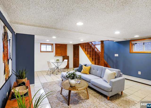 Property at 108 Nichols St, Newark, NJ 07105, 4 beds, 3 baths