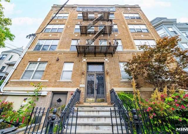 Property at 42-44 Prospect St Unit 1C/103, Jersey City, NJ 07307, 3 beds, 2 baths