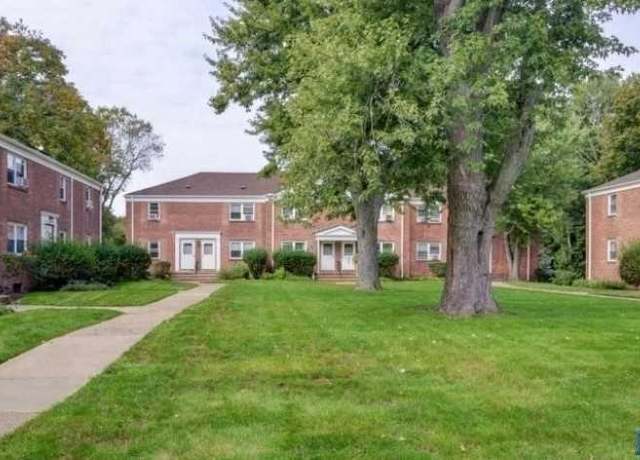 Property at 180 Central Ave, Englewood, NJ 07631, 2 beds, 1 bath