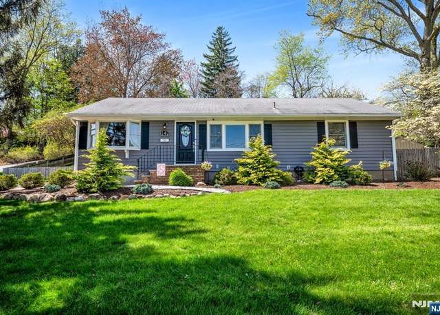 Property at 142 Hasbrouck Ave, Emerson, NJ 07630, 2 beds, 2 baths