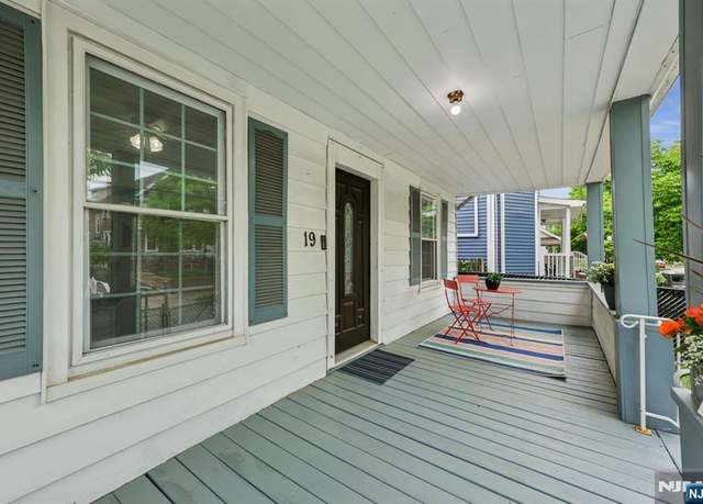 Property at 19 Hornblower Ave, Belleville, NJ 07109, 2 beds, 1 bath