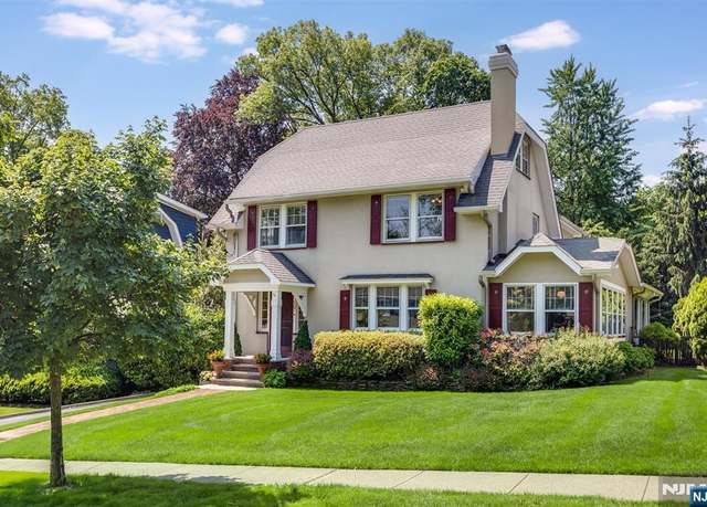 Property at 16 Wellesley Rd, Montclair, NJ 07043, 6 beds, 3.5 baths