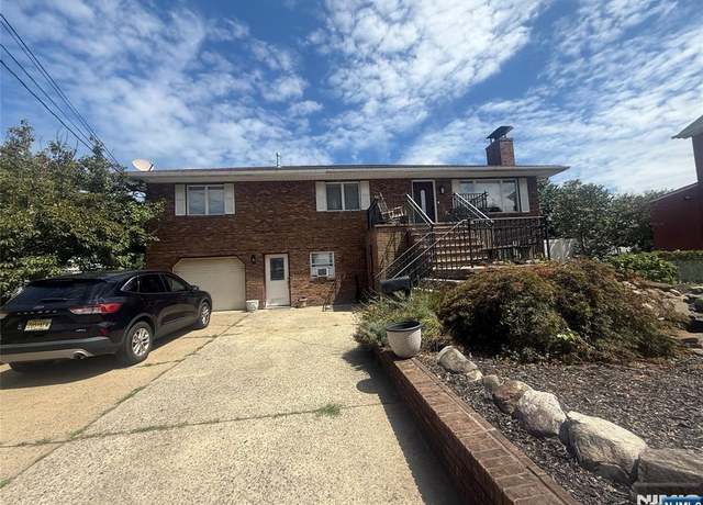 Property at 128 Old Hoboken Rd, Hackensack, NJ 07601, 5 beds, 4 baths
