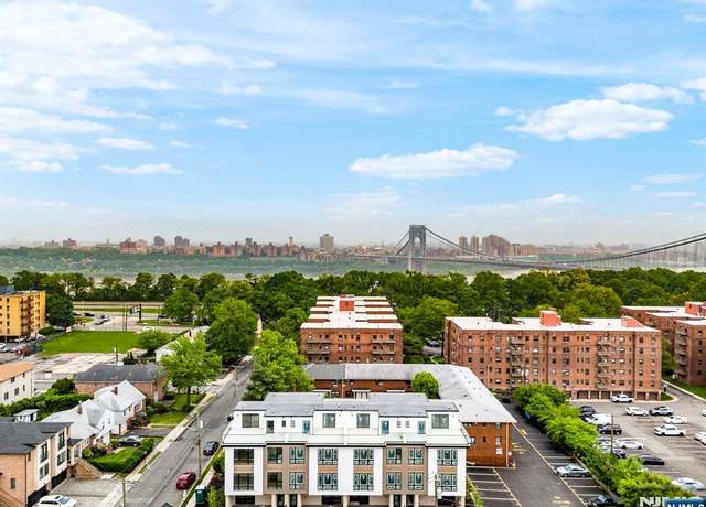 Property at 2280 7th Ave, Fort Lee, NJ 07024, 4 beds, 4.5 baths