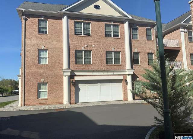 Property at 2301 Rio Vista Ln #2301, Northvale, NJ 07647, 3 beds, 2 baths